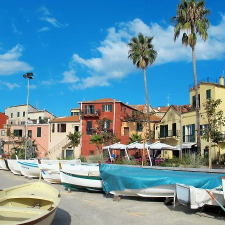 Apartment La Casetta By Interhome